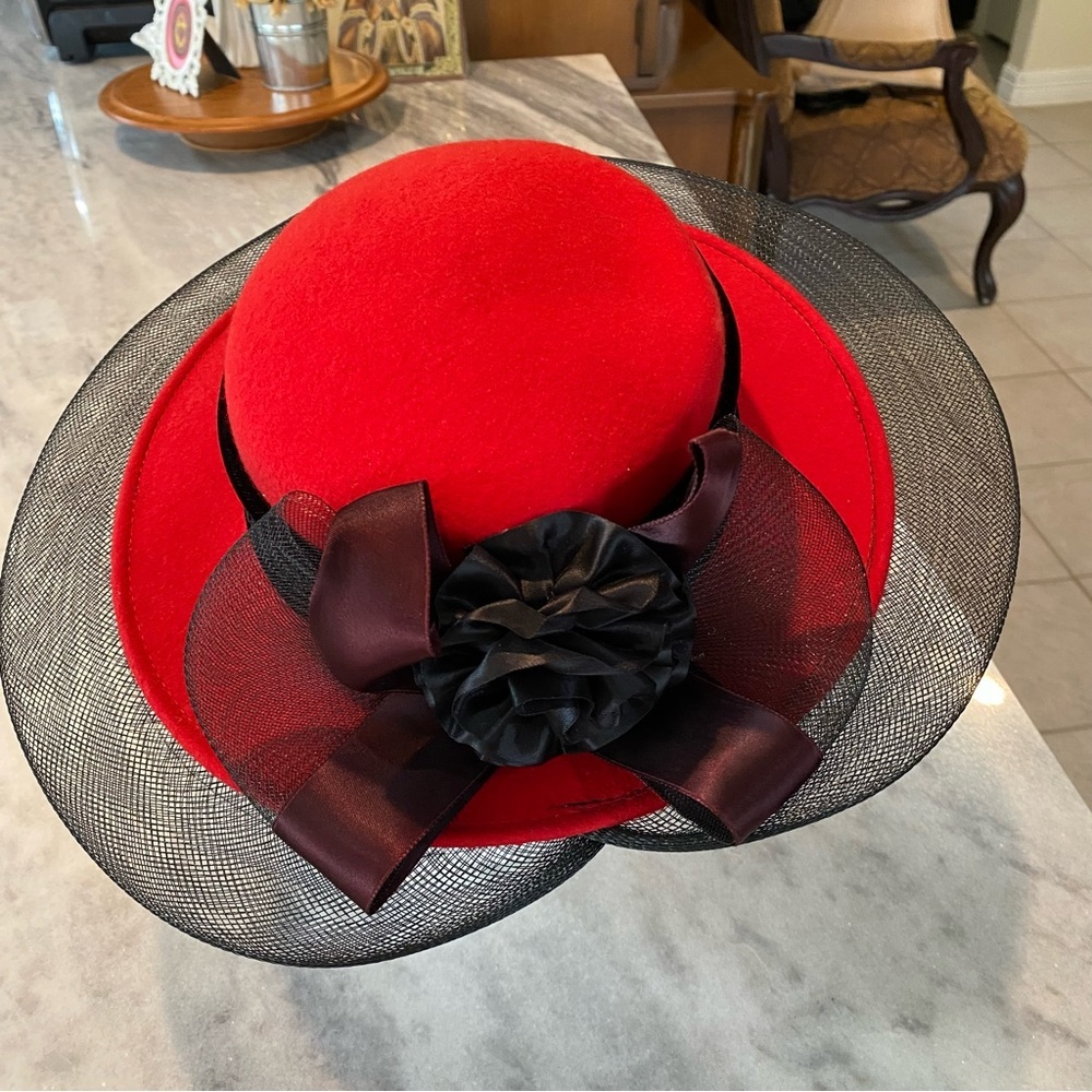 Milan by Charm Floral Mesh Hat Woolen Retro Dress Hat Red Black Mesh Hat